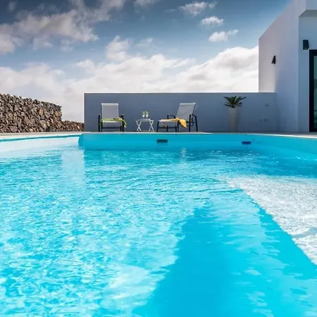 Santiago Villa Lajares