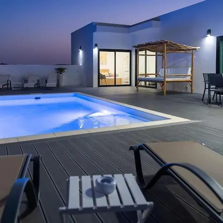 Villa Santiago Lajares