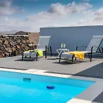 Santiago Villa Lajares