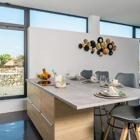 Santiago * 拉哈雷斯