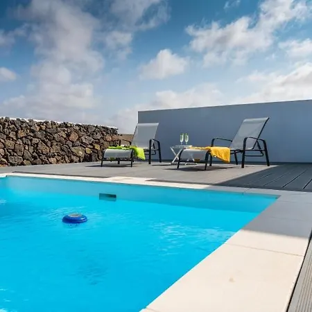 Villa Santiago