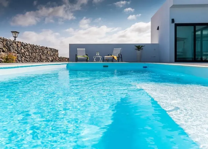 Santiago Villa Lajares