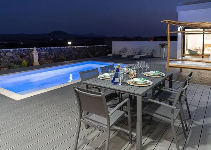 Santiago לאחארס